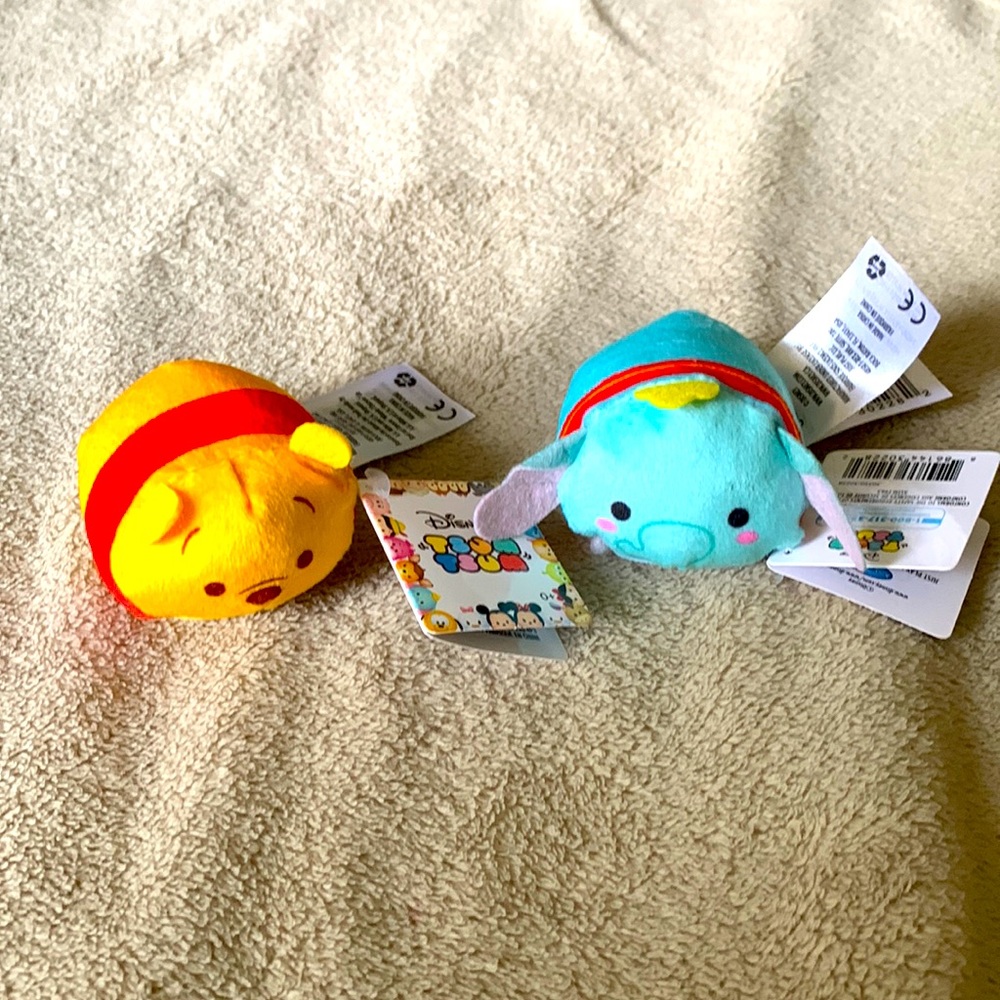 Mini Dumbo 🐘 and Winnie the Pooh 🐻